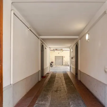 Апартаменти Antiche Stalle Iv Бергамо